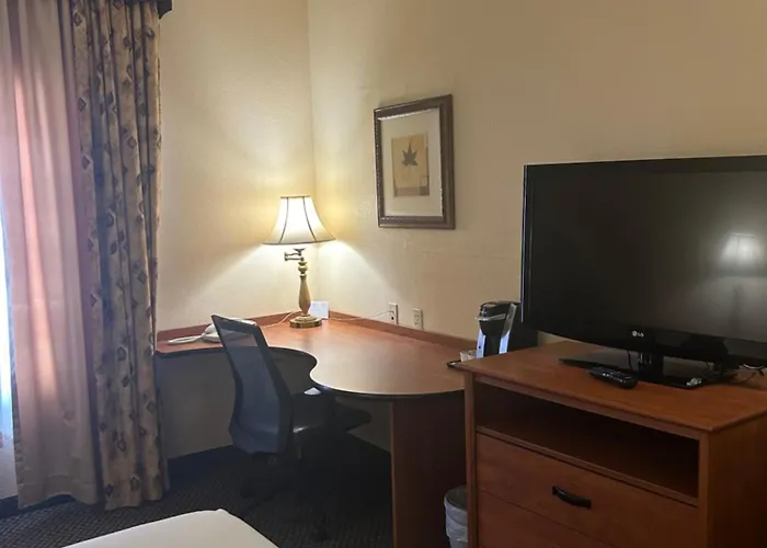 Holiday Inn Express Las Vegas-Nellis By Ihg